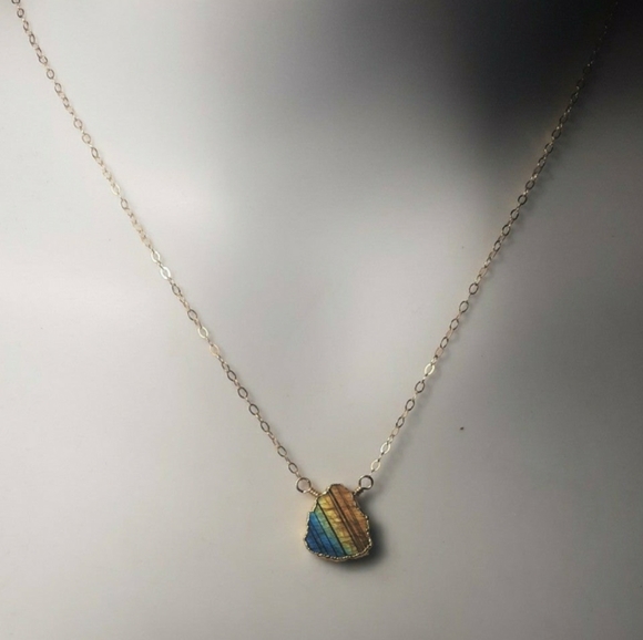 LABRADORITE & 14K GF NECKLACE - Picture 4 of 9